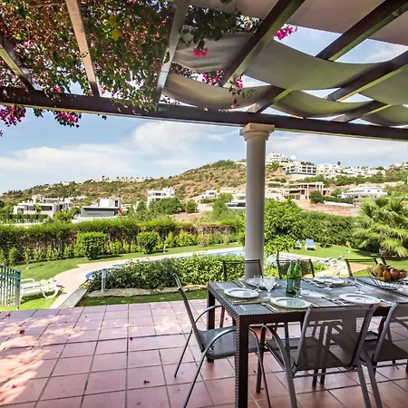 Amendoeiras By Interhome * Albufeira