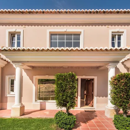 Amendoeiras By Interhome *
